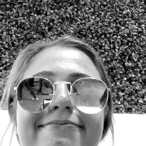 Meet your Posher, Jillian